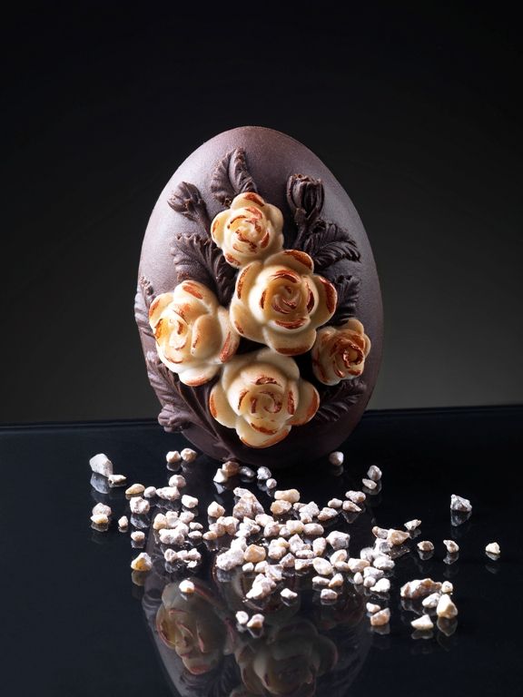Moule Œuf avec des Roses de taille petite Moule Œuf avec des Roses de taille petite